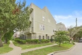 Building Photo - 4501 Crawford St