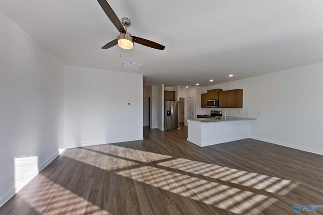 Foto del edificio - 6113 Taramore Ln NW