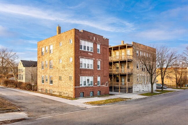 Foto del edificio - 843 E Marquette Rd