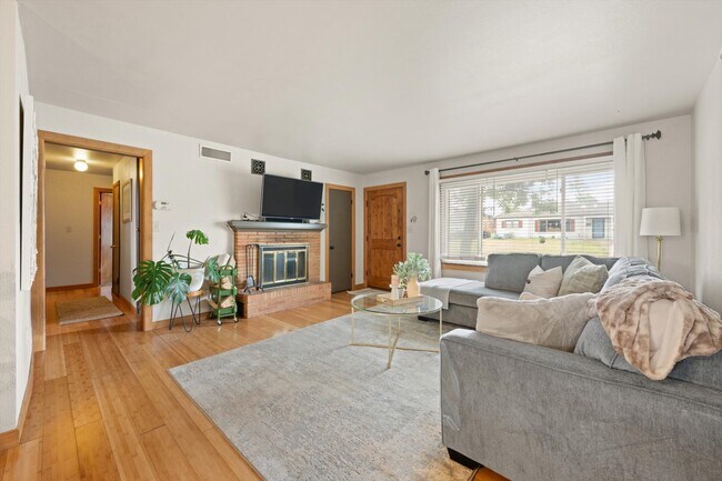 Building Photo - 3729 NW 60th St