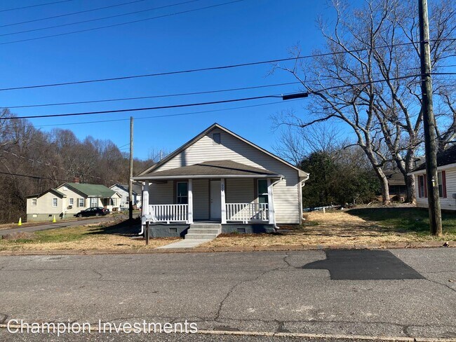 Foto del edificio - 3 br, 1 bath House - 924 First Street