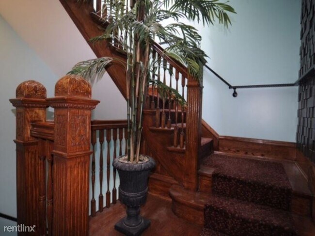 Foto del edificio - 847 W Addison St