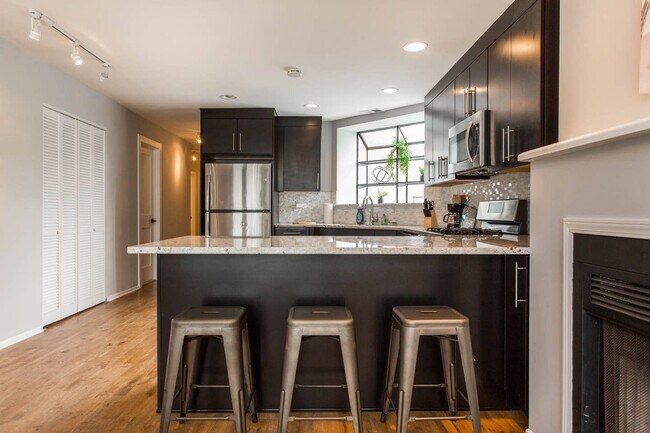 Foto del edificio - 3264-3270 N Clark St