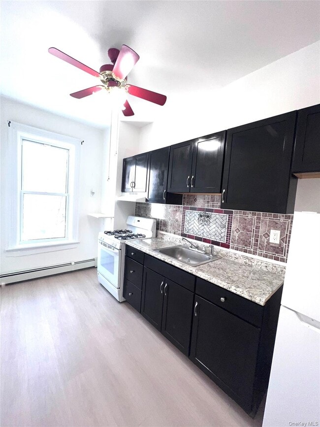 Building Photo - 4278 Vireo Ave