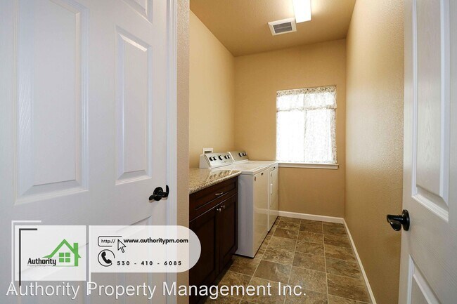 Foto del edificio - 3 br, 2 bath House - 3550 Cazadero Way