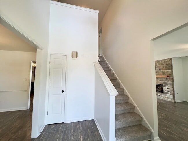 Photo - 251 Cross Point Cove House