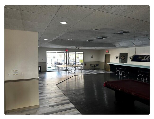 Building Photo - 5820 N Church Ave