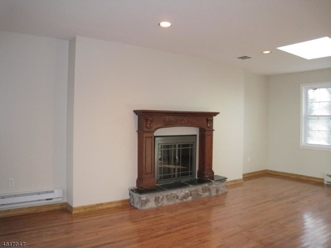 Building Photo - 35 Morningside Dr