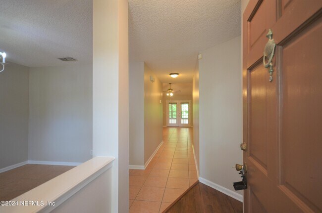 Building Photo - 4582 Deep River Pl