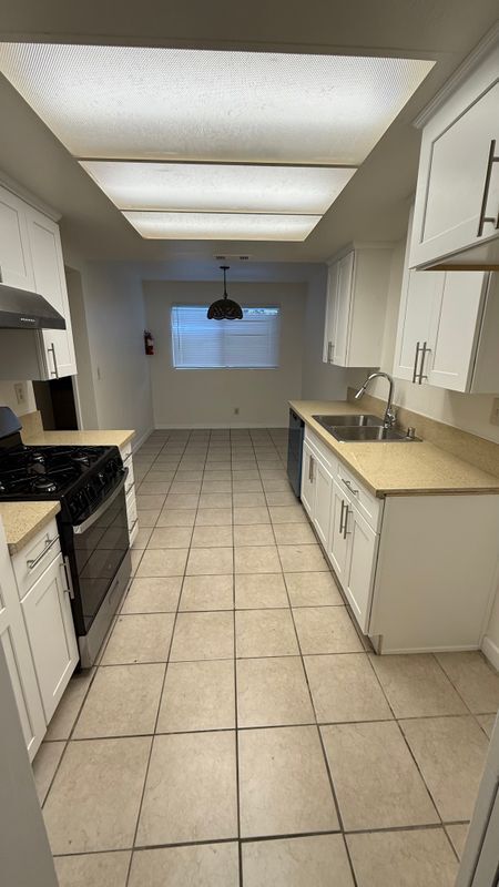 Building Photo - 1621 Gish Ave