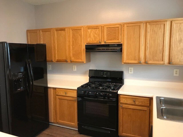 Foto del edificio - 8969 Meadowmont View Dr