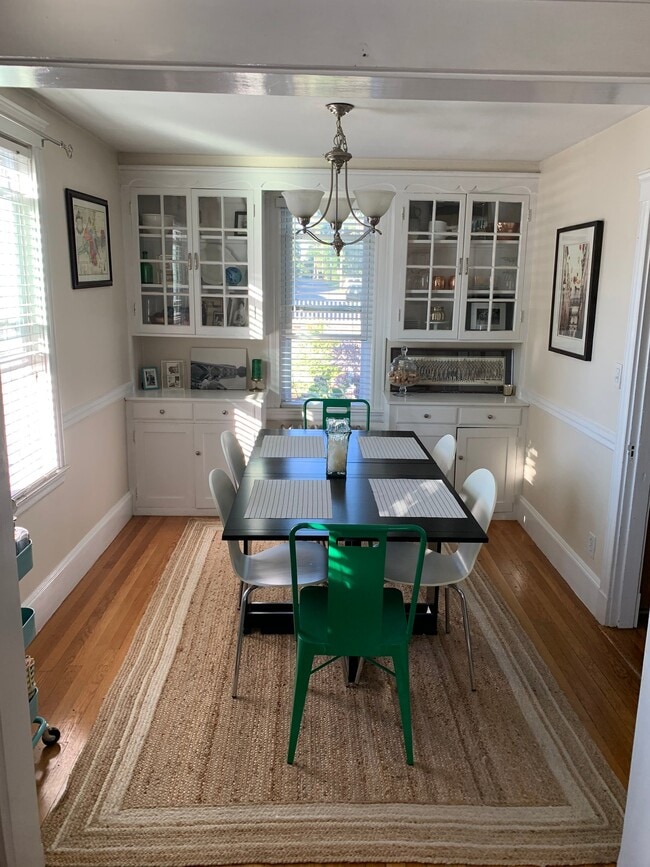 Building Photo - 41 Church St