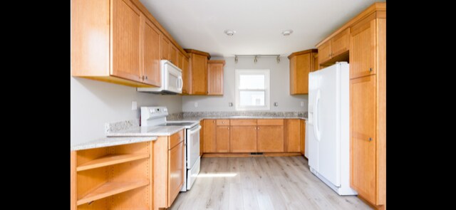 Foto del edificio - 1309 Lyndale Dr