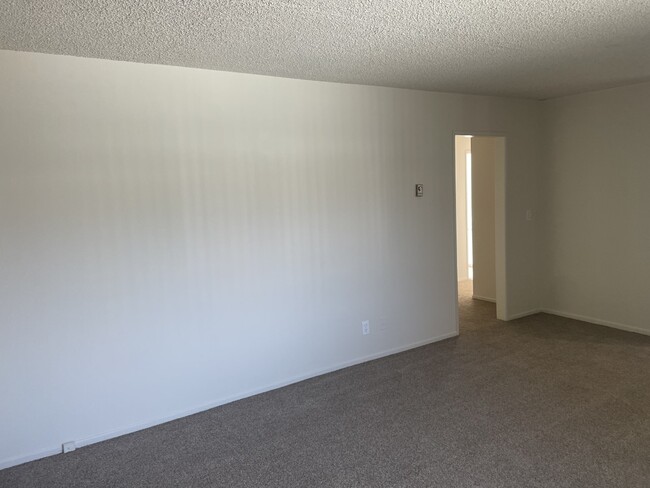 Building Photo - Osage