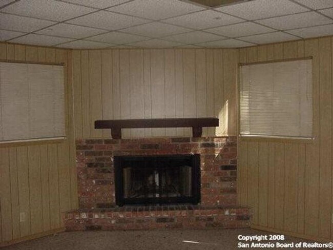 Building Photo - 3 br, 2 bath House - 411 Inspiration
