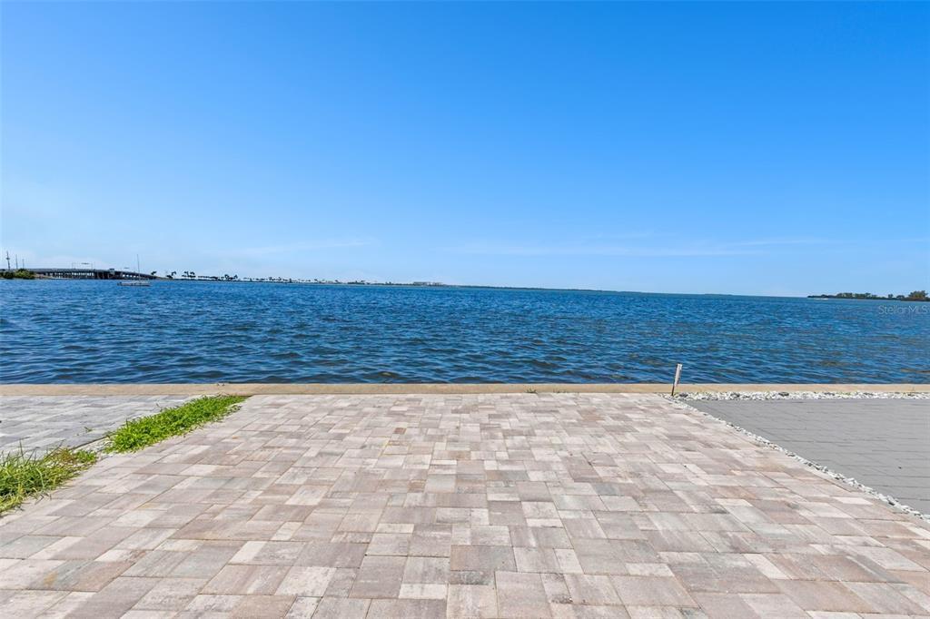 Foto principal - 2630 St Joseph Dr W