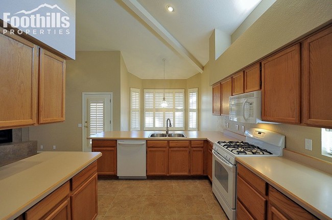 Building Photo - 3151 W Stoneybrook Trl