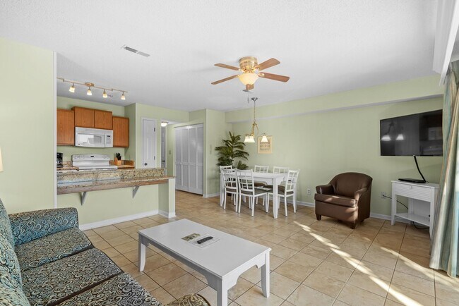 Foto del edificio - Seasonal Rental Available 9/11/2025-3/31/2...