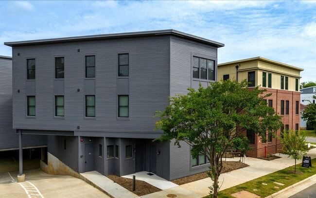 Interior Photo - Millhouse