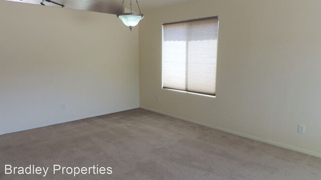 Building Photo - 4 br, 2 bath House - 2173 Calle Patina