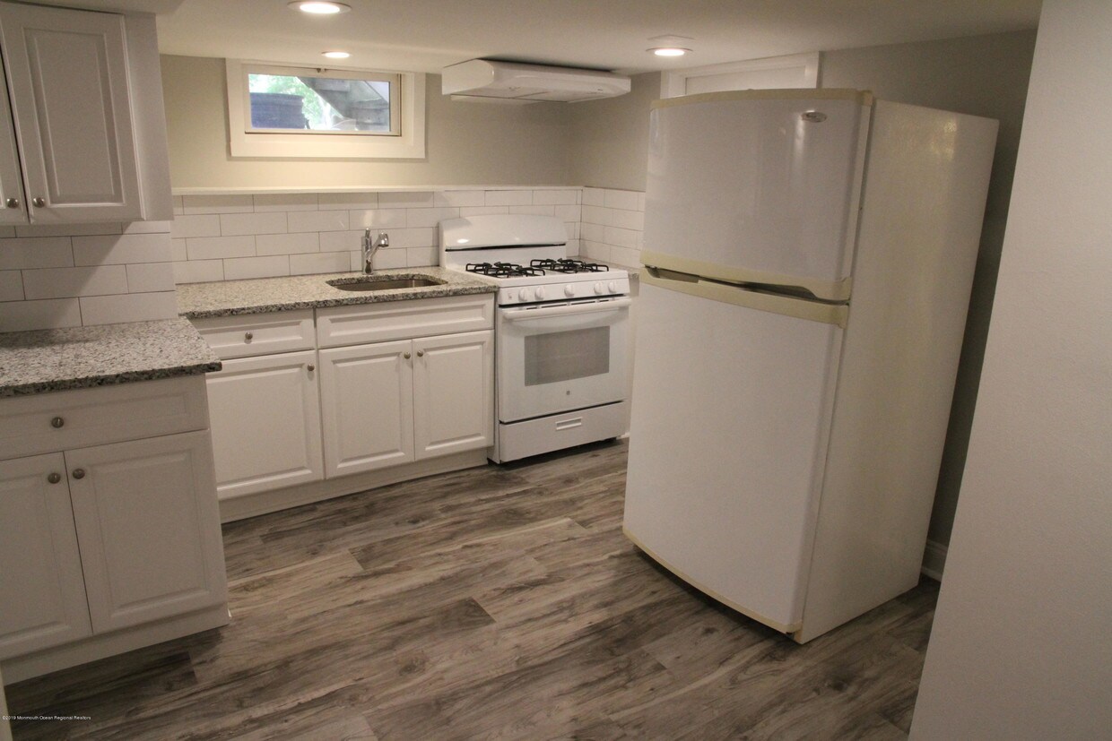 Foto principal - 89 Prospect Ave