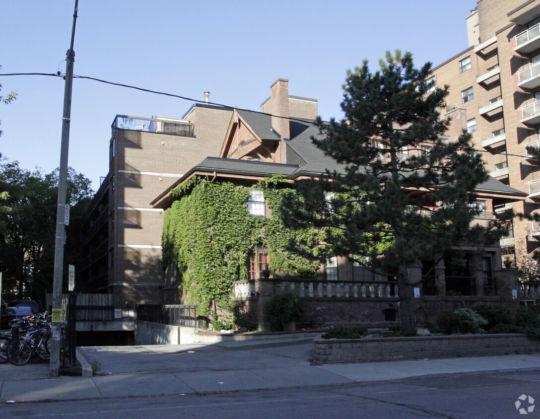Photo du bâtiment - Powell Mansion