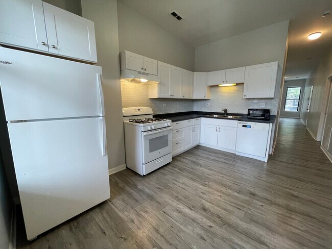 Foto del edificio - 1436 W Taylor St