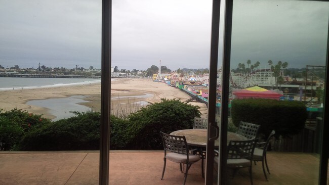 LIVING ROOM VIEW - 1148 E Cliff Dr