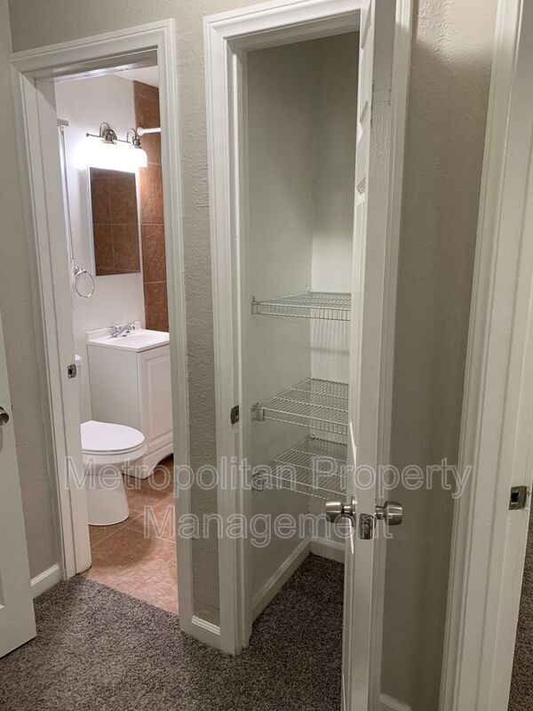 Foto del edificio - 4654 33rd St