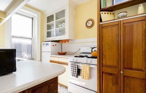 Building Photo - 312 W 93rd St