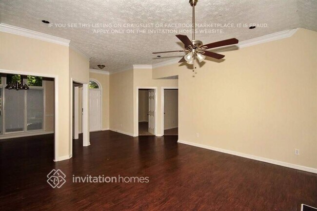 Building Photo - 235 Fairview Chase Rd