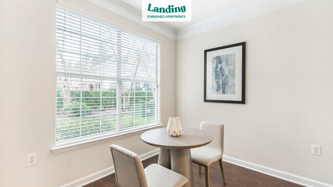 Foto del edificio - 100 Drew Hill Ln