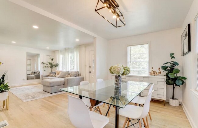 Foto del edificio - 964 Scott Cir