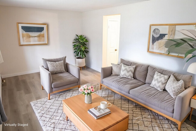 Building Photo - Dartmouth Apartments