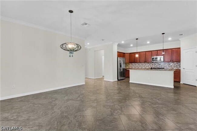 Foto del edificio - 9204 Woodhurst Dr