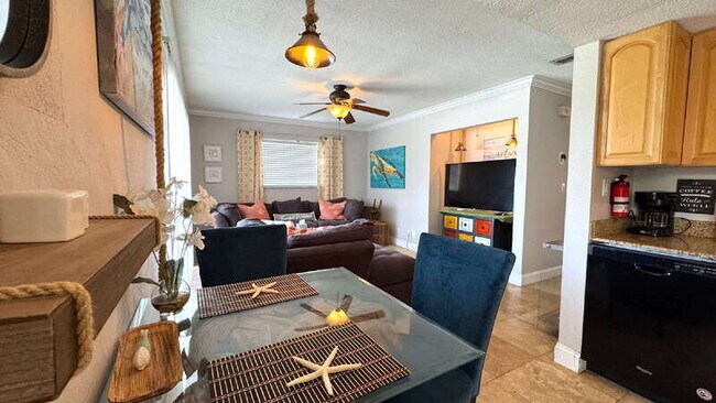 Foto del edificio - 506 University Blvd