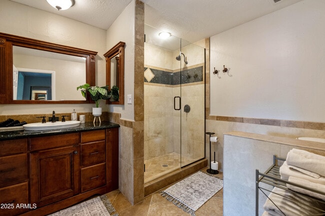 Building Photo - 7074 E Aster Dr