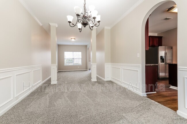 Building Photo - 3691 Sunbridge Dr SW