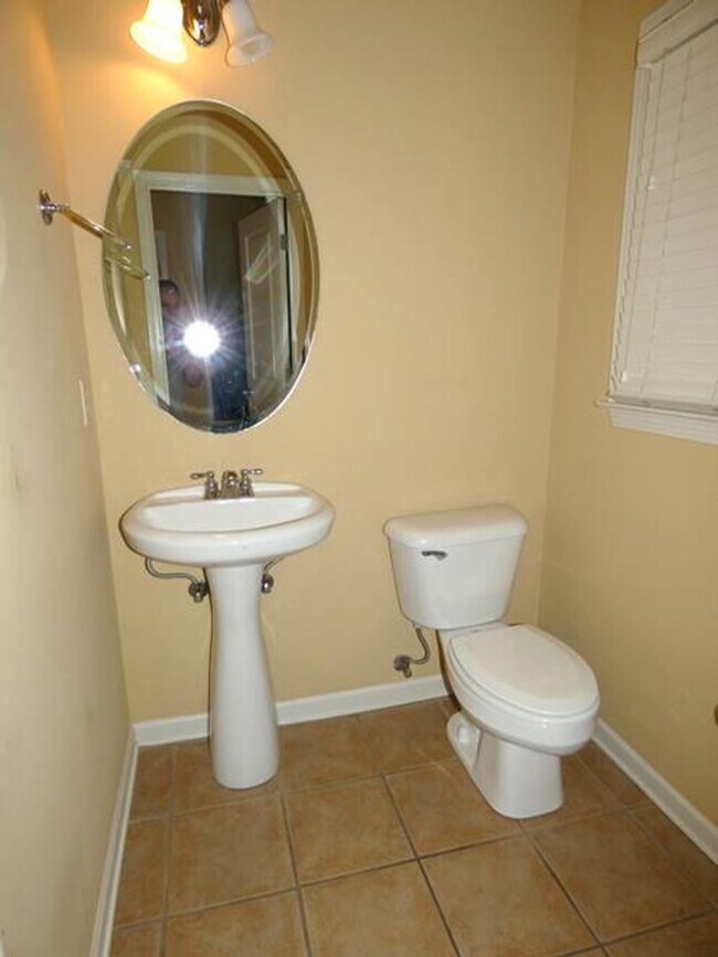 Foto del edificio - 1543 Inverness Cove Ln
