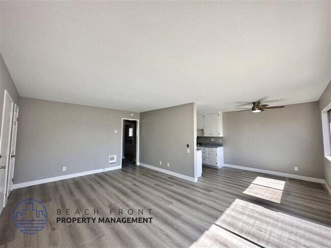 Foto del edificio - 2215 Nelson Ave.