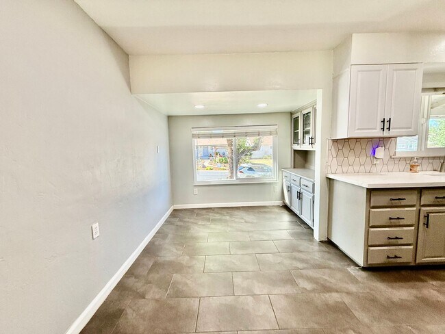 Foto del edificio - Great home available NOW