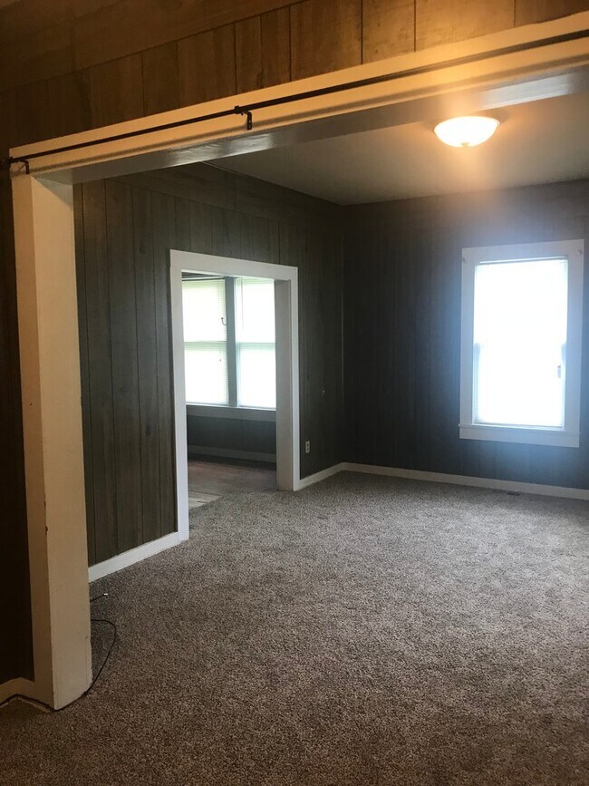 Foto del edificio - Very clean 2 bedroom/1 bath house in El Do...