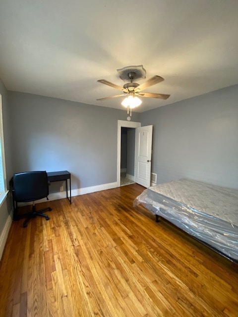 Building Photo - 2413 E Genesee St