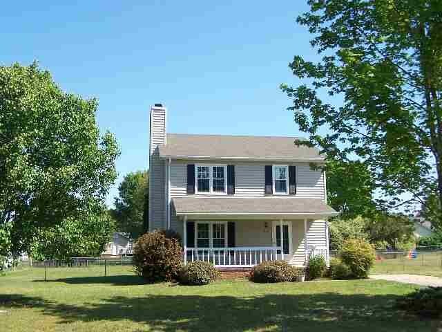 Primary Photo - 305 Laurel Tree Ln