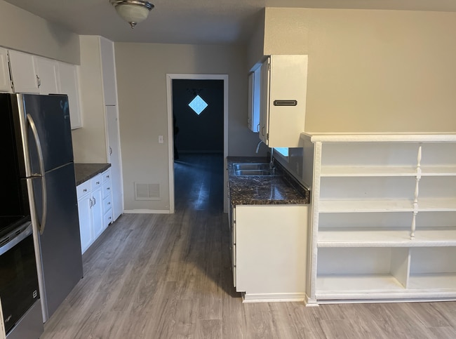 Foto del edificio - 2116 S Longmont Ave