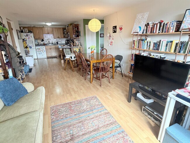 Foto del edificio - 94 Beacon St