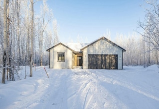 Building Photo - 13845 Kluane Dr