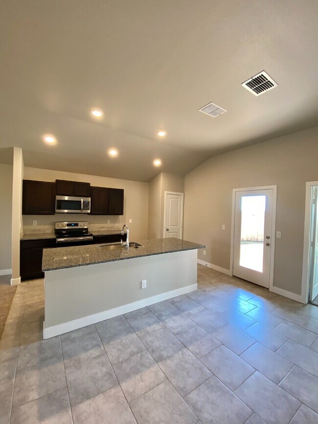 Foto del edificio - South Lubbock! 3/2/2 in Bell Farms.