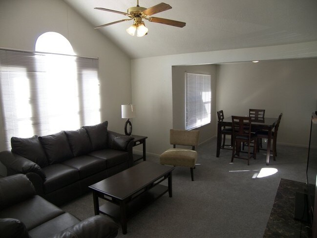 Sala de estar - Fox Meadows