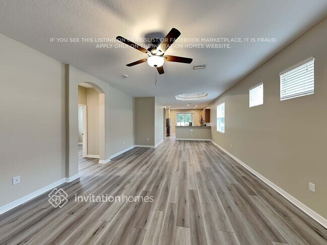 Foto del edificio - 1348 Daryl Dr